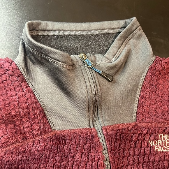 The north face jacket size medium - Picture 2 of 4